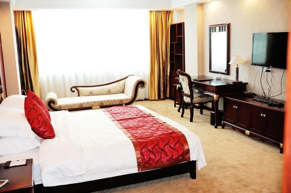 دنغفنغ Huatian Grand Hotel المظهر الخارجي الصورة