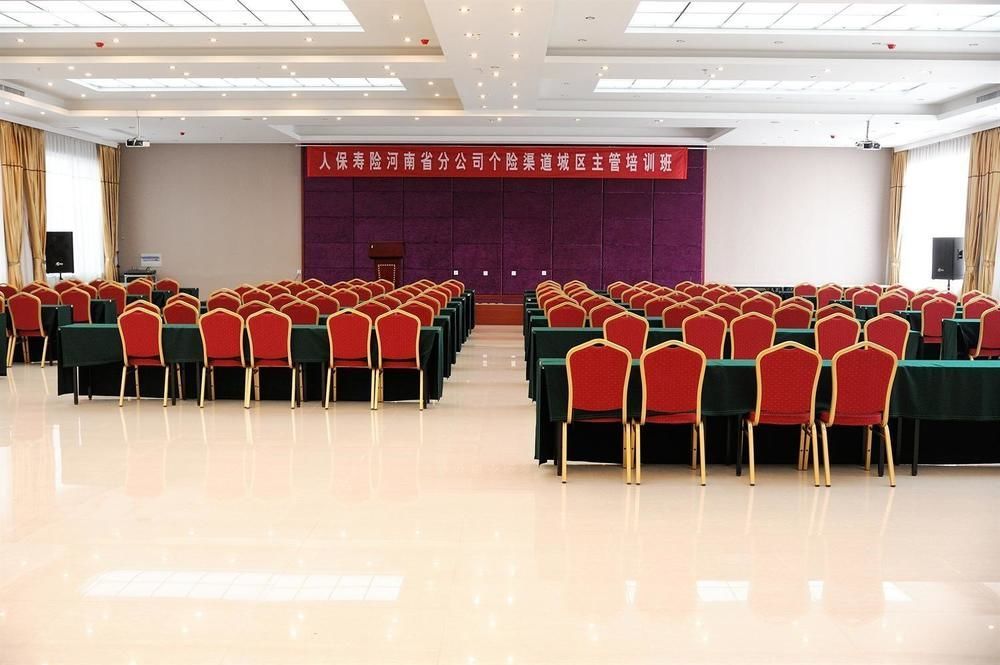 دنغفنغ Huatian Grand Hotel المظهر الخارجي الصورة